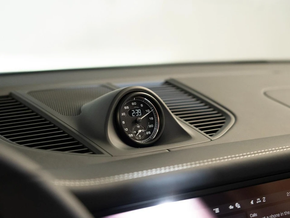 2026 Porsche Macan S - Image 20 of 28
