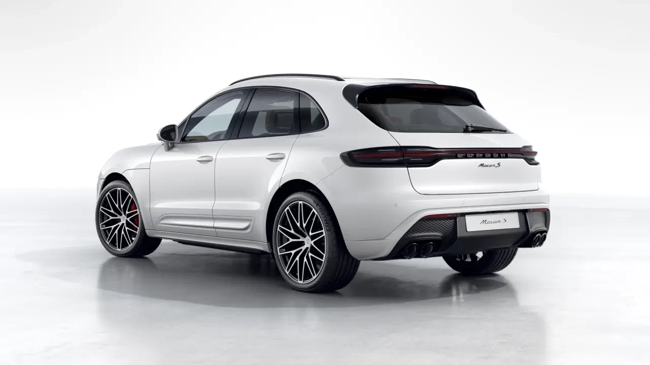2026 Porsche Macan S - Image 24 of 31