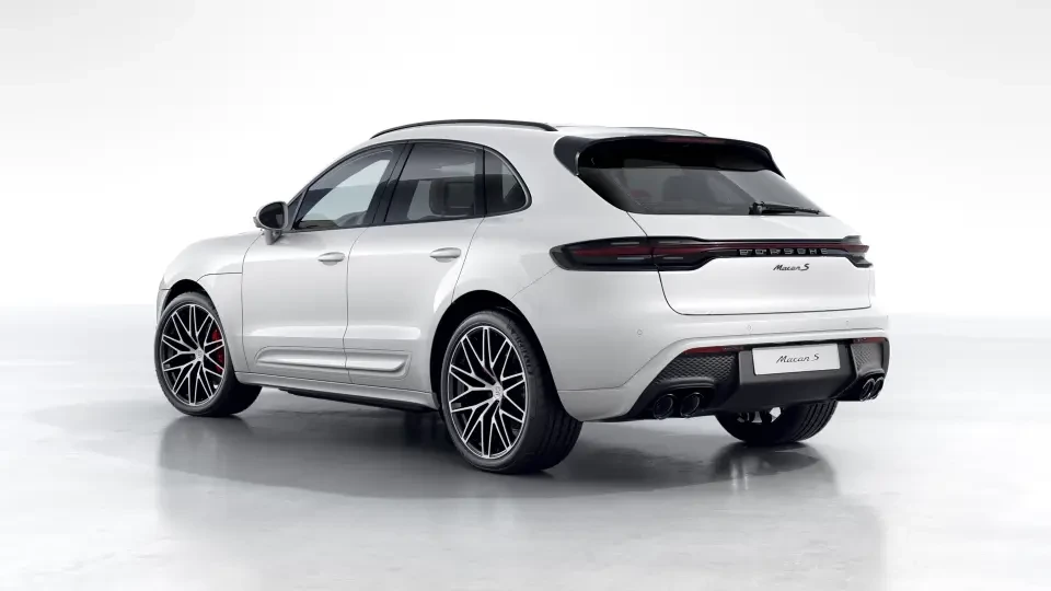 2026 Porsche Macan S - Image 23 of 31