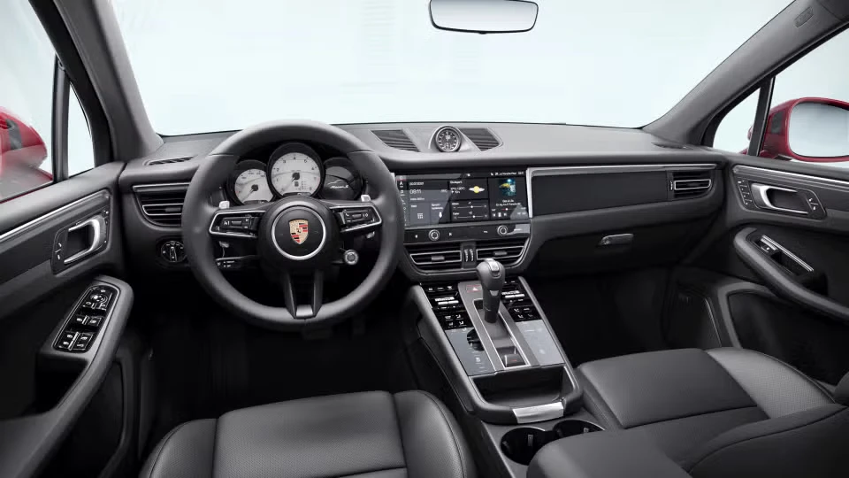 2026 Porsche Macan S - Image 27 of 31