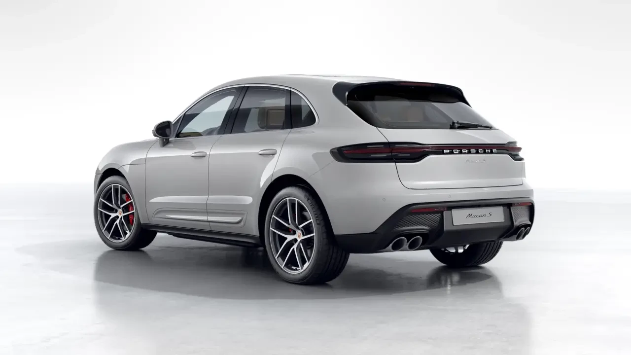2026 Porsche Macan S - Image 24 of 31