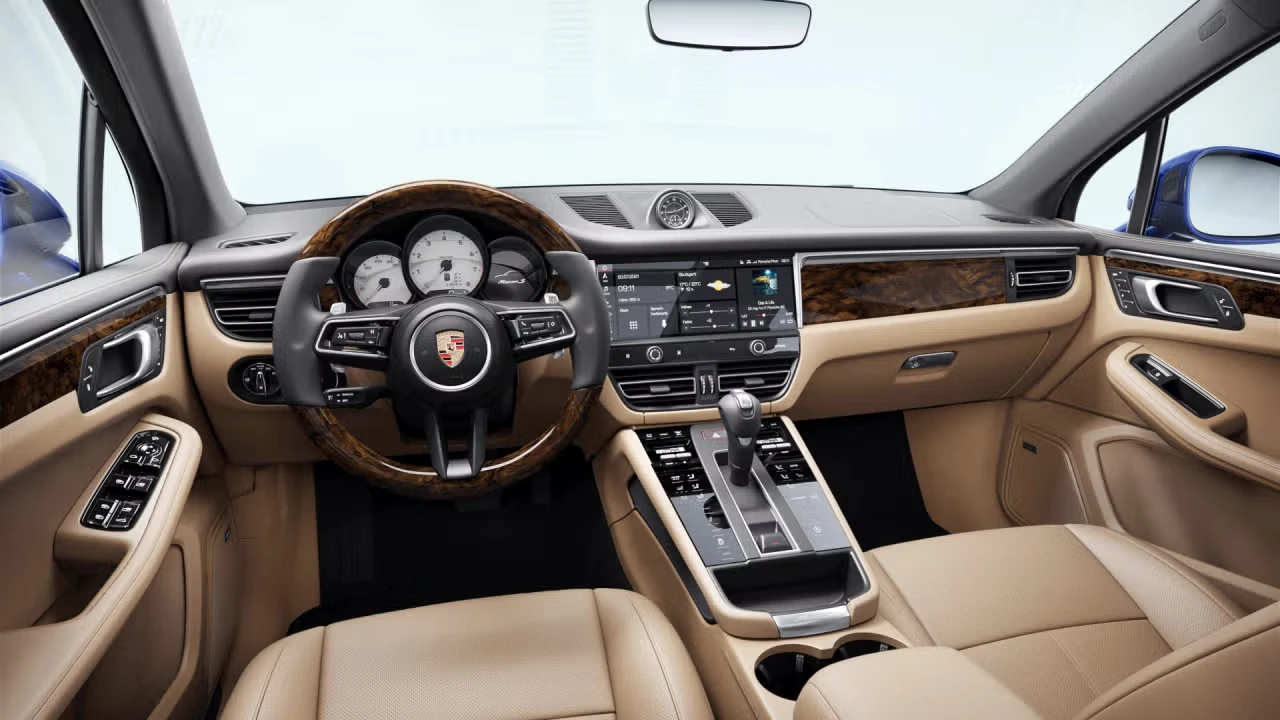 2026 Porsche Macan S - Image 28 of 30