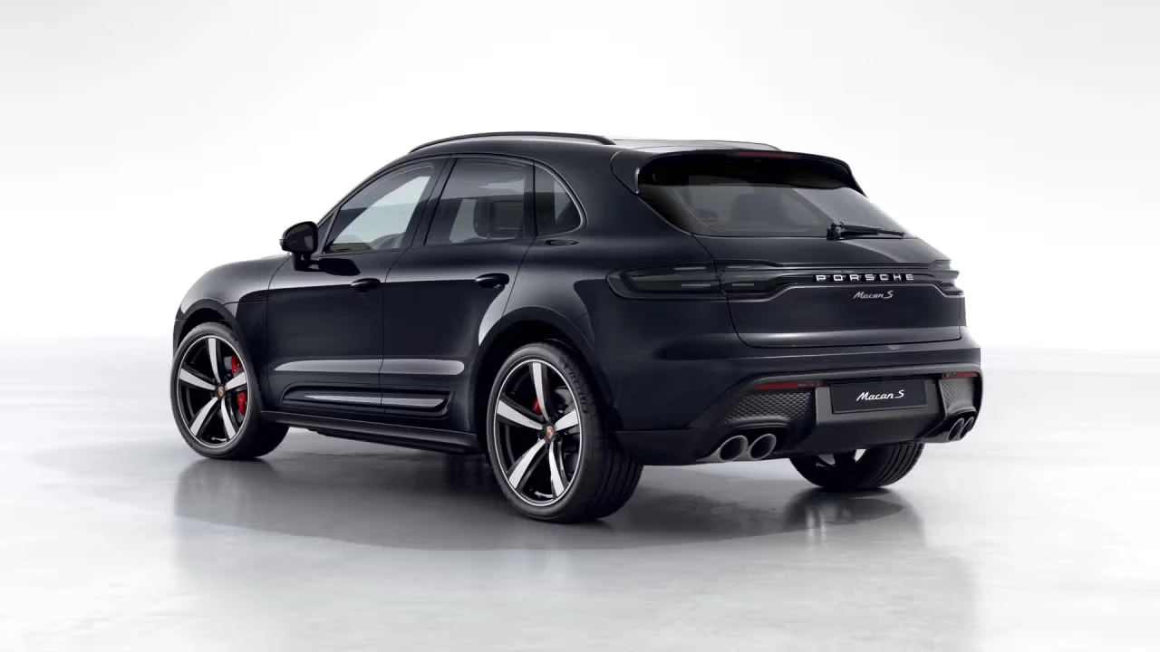 2026 Porsche Macan - Image 20 of 30
