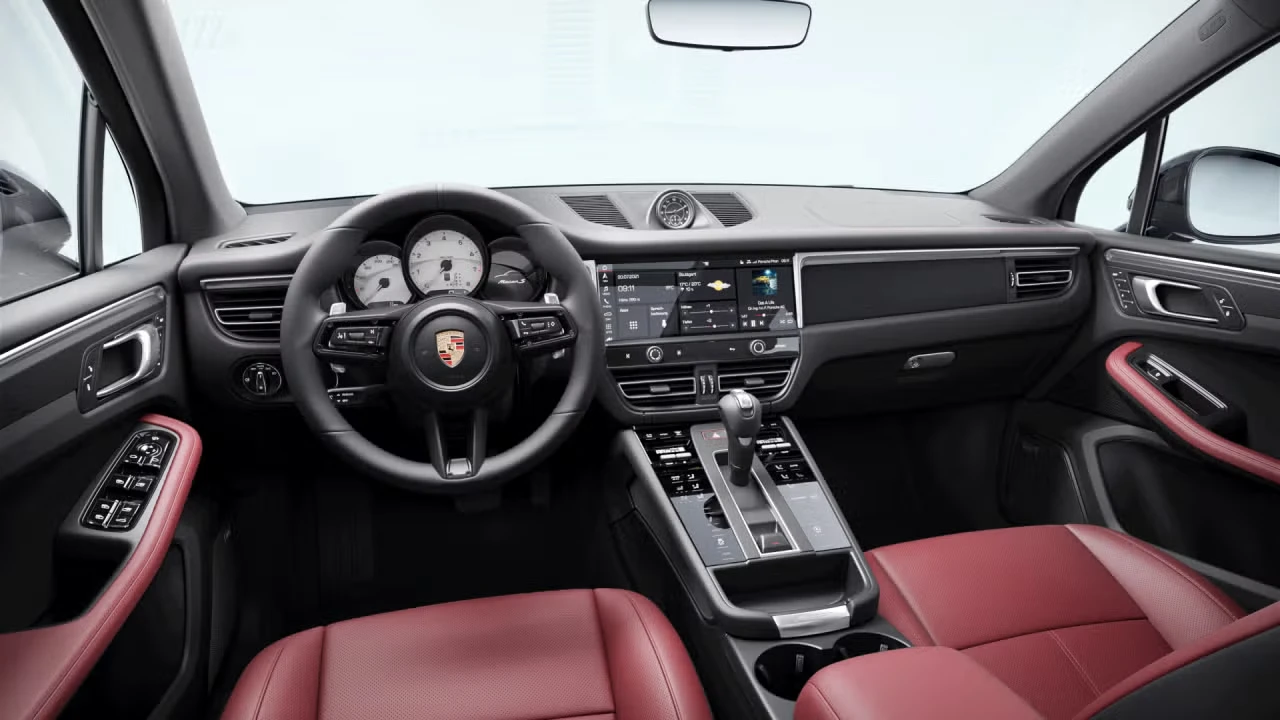 2026 Porsche Macan S - Image 28 of 30