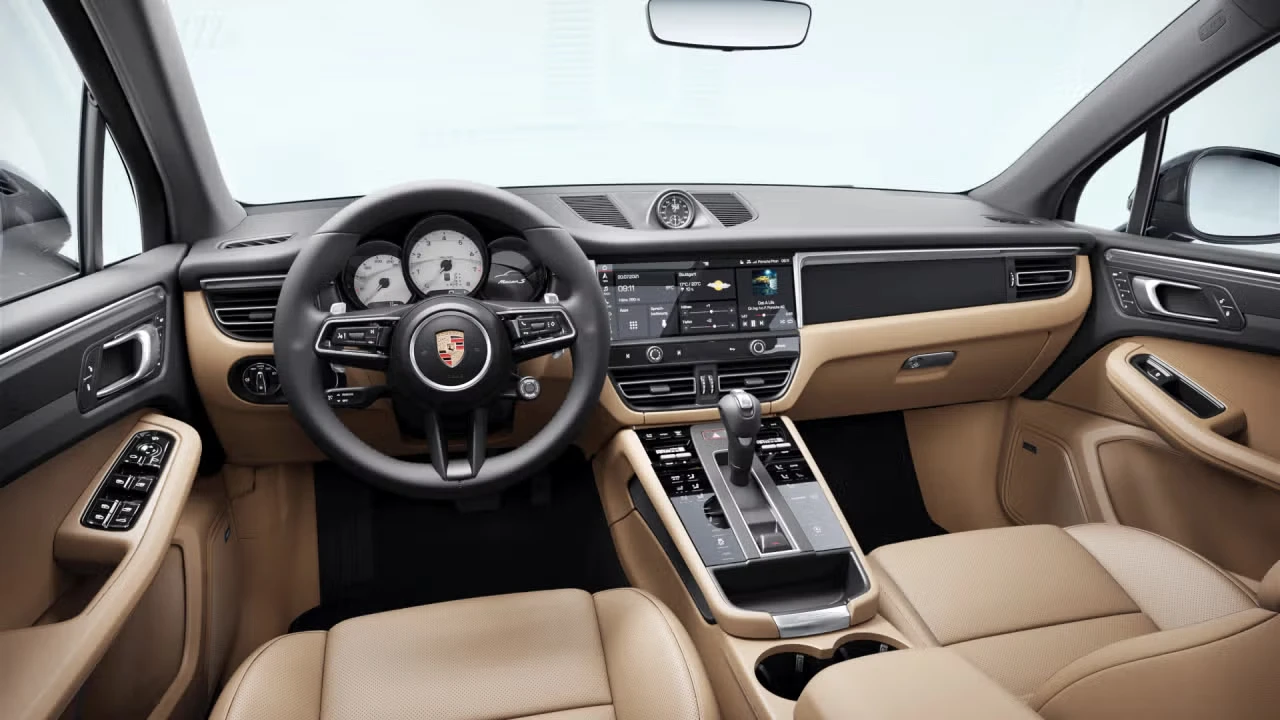 2026 Porsche Macan S - Image 28 of 30