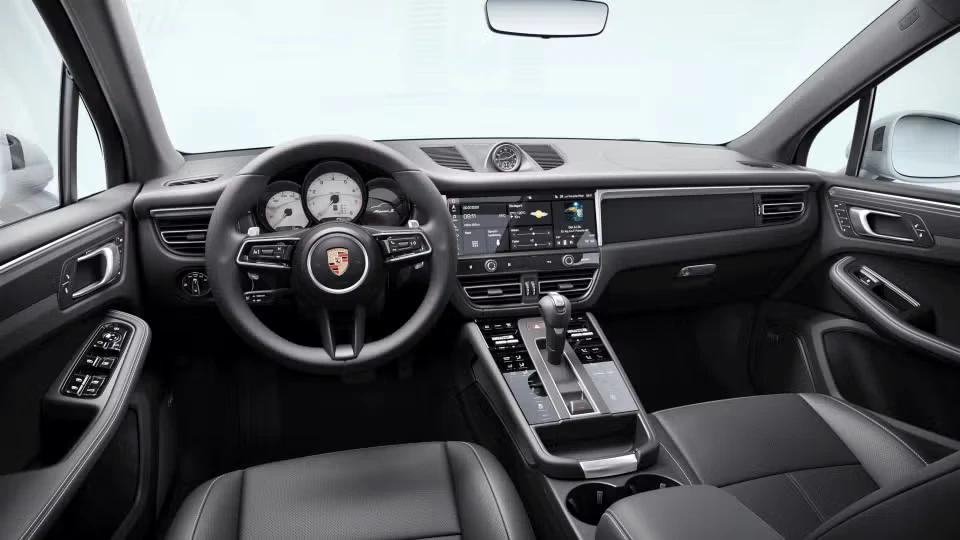 2026 Porsche Macan S - Image 27 of 30