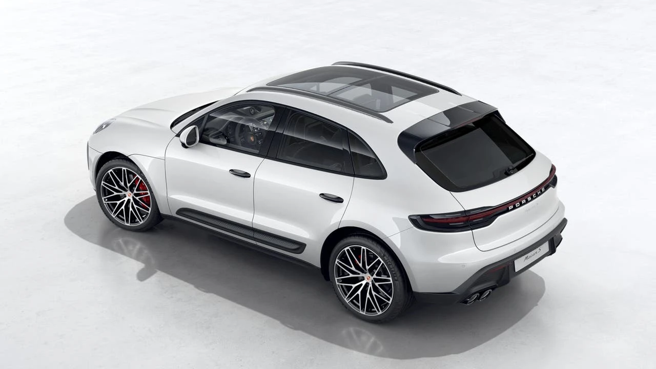 2026 Porsche Macan S - Image 4 of 10