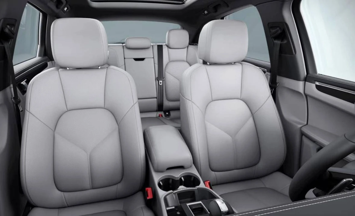 2026 Porsche Macan S - Image 5 of 5
