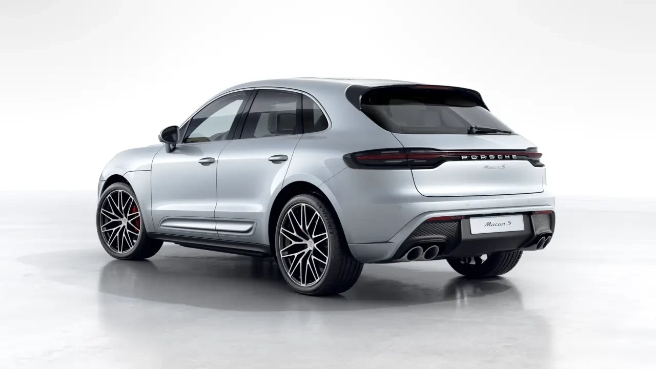 2026 Porsche Macan S - Image 24 of 31