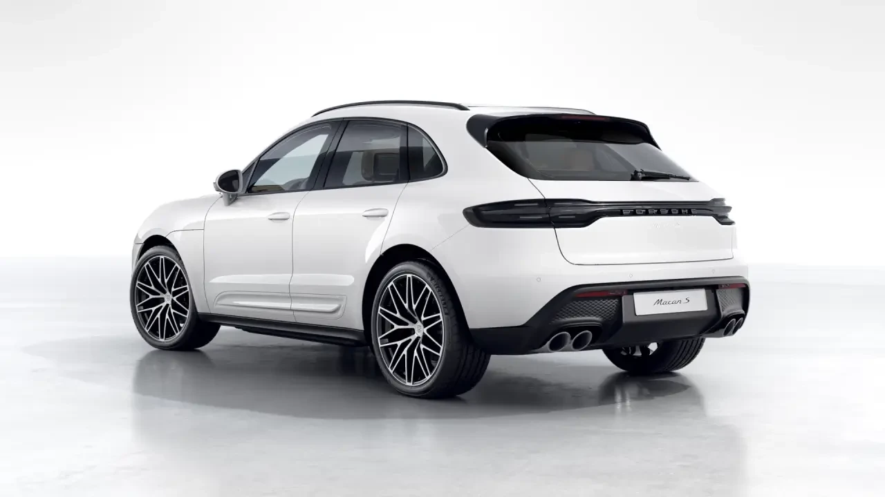 2026 Porsche Macan S - Image 24 of 31