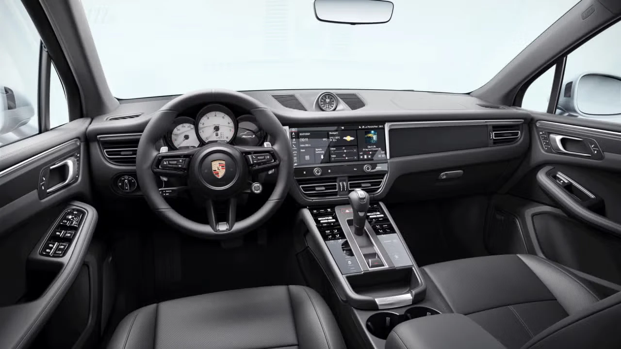 2026 Porsche Macan S - Image 28 of 30