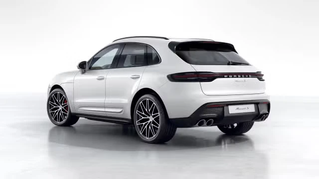 2026 Porsche Macan S - Image 18 of 30
