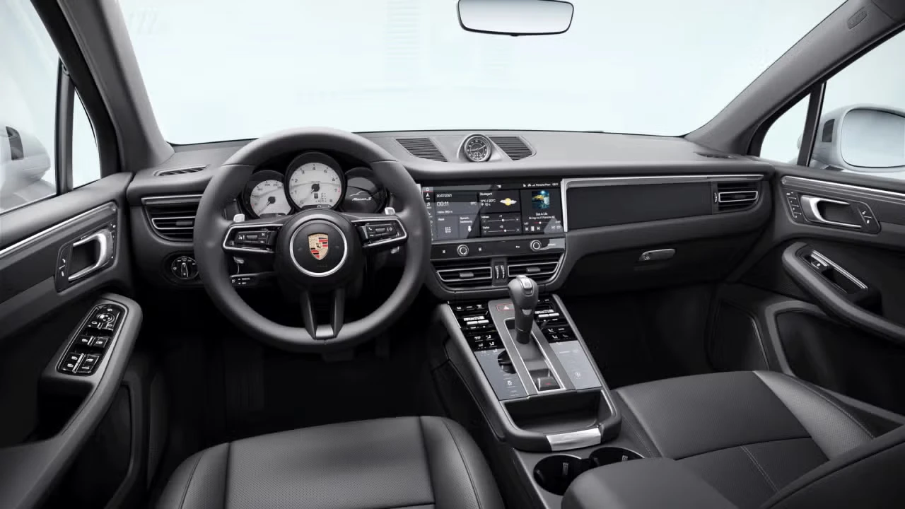 2026 Porsche Macan S - Image 28 of 30