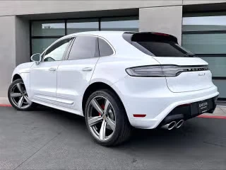 2026 Porsche Macan S - Image 17 of 31