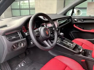 2026 Porsche Macan S - Image 25 of 31