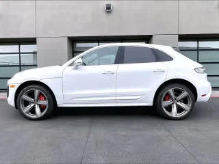 2026 Porsche Macan S - Image 9 of 31