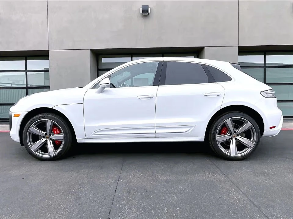 2026 Porsche Macan S - Image 11 of 31