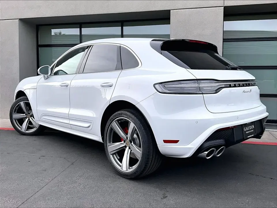 2026 Porsche Macan S - Image 23 of 31