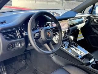 2026 Porsche Macan S - Image 25 of 31