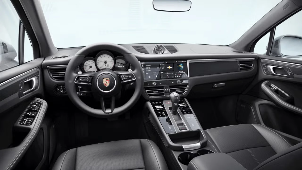 2026 Porsche Macan S - Image 28 of 31