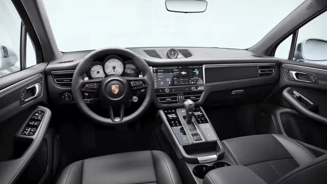 2026 Porsche Macan S - Image 26 of 31