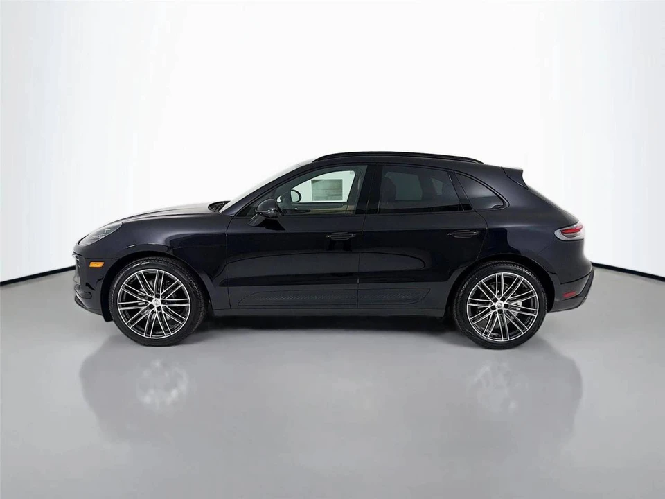 2026 Porsche Macan S - Image 2 of 5