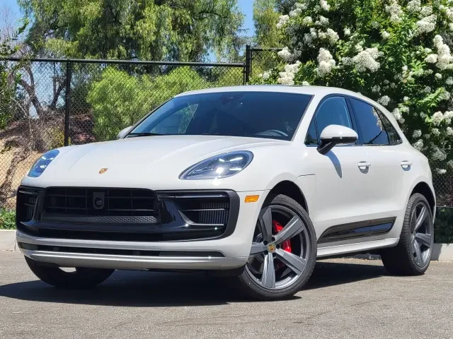 2026 Porsche Macan S - Image 6 of 31