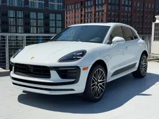 2026 Porsche Macan S - Image 5 of 31