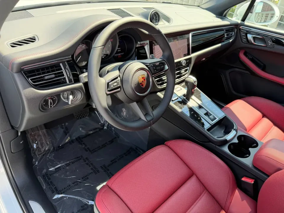 2026 Porsche Macan S - Image 31 of 31