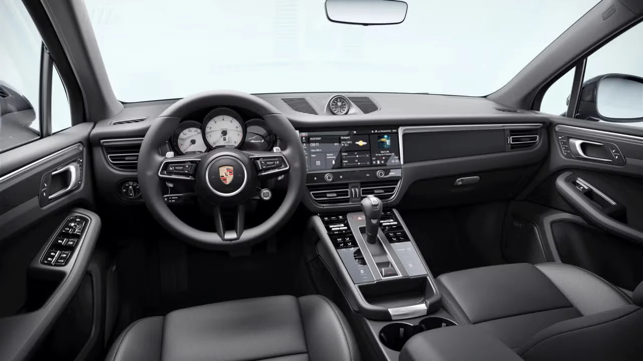 2026 Porsche Macan S - Image 28 of 30