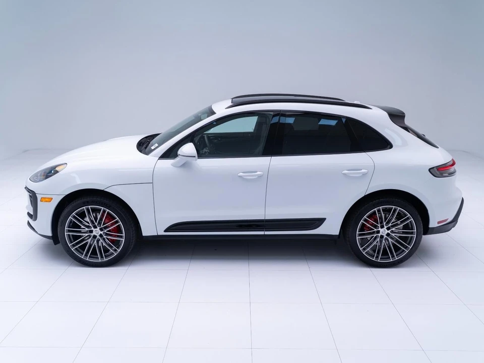 2026 Porsche Macan S - Image 2 of 31