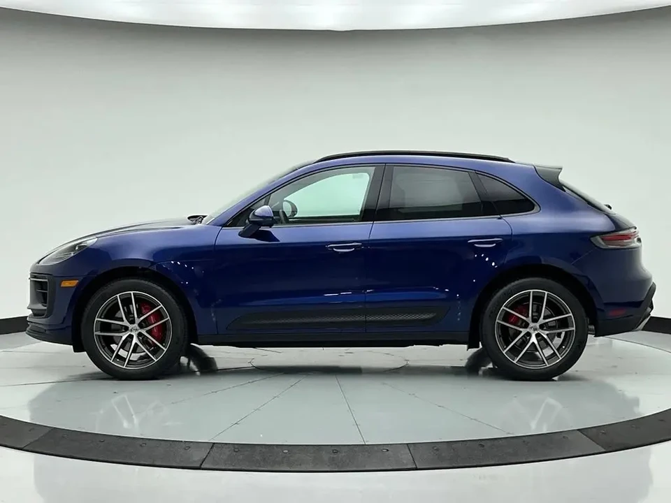 2026 Porsche Macan S - Image 16 of 31
