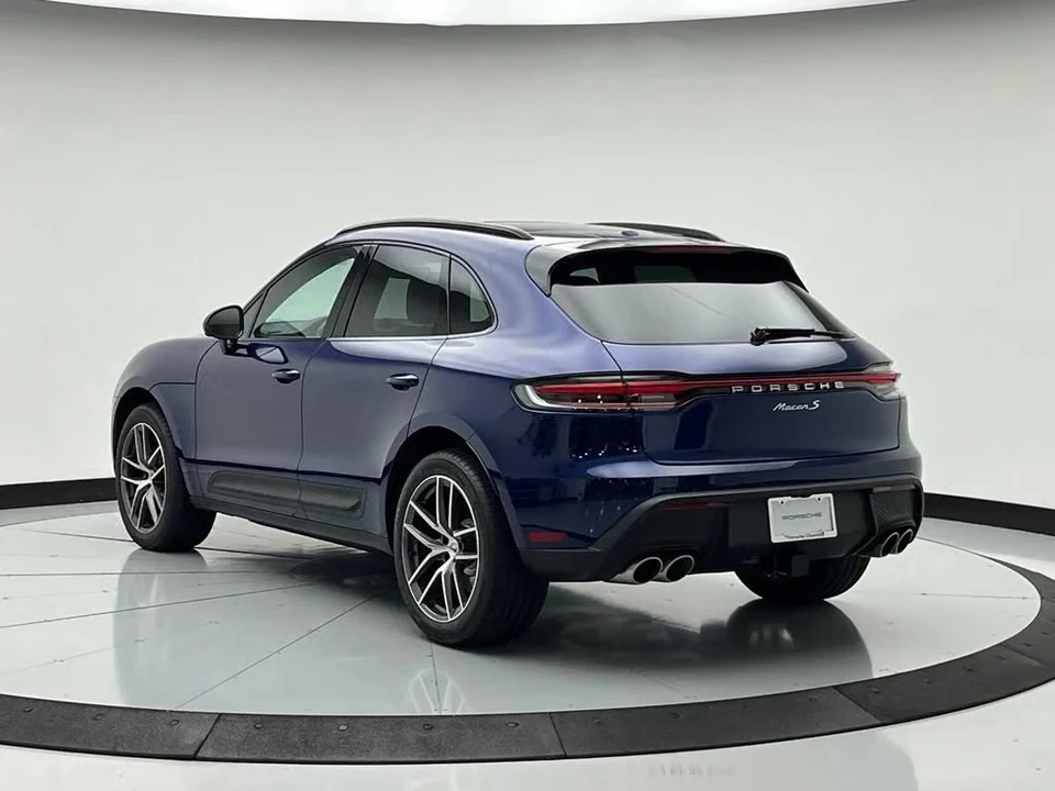 2026 Porsche Macan S - Image 20 of 31
