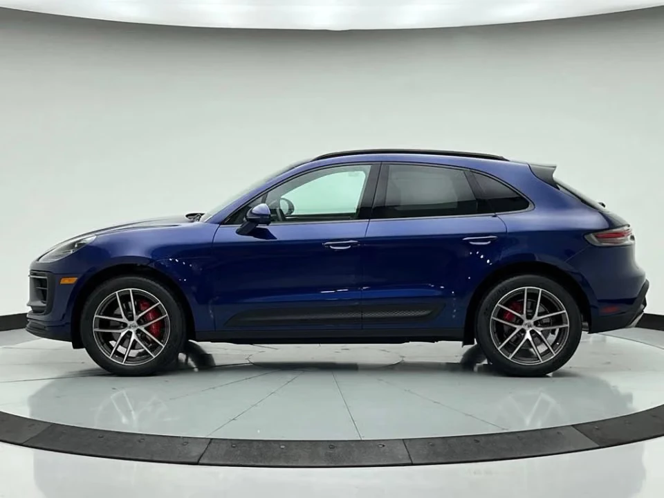 2026 Porsche Macan S - Image 11 of 31