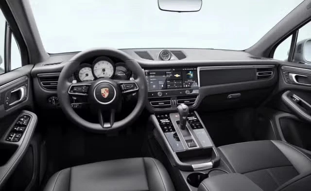 2026 Porsche Macan S - Image 26 of 31