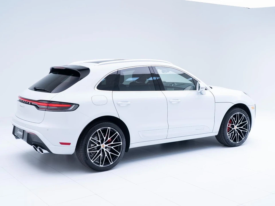 2026 Porsche Macan S - Image 9 of 31