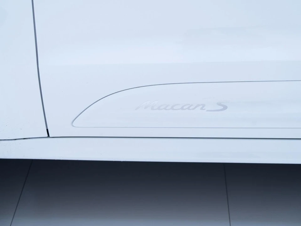 2026 Porsche Macan S - Image 13 of 31