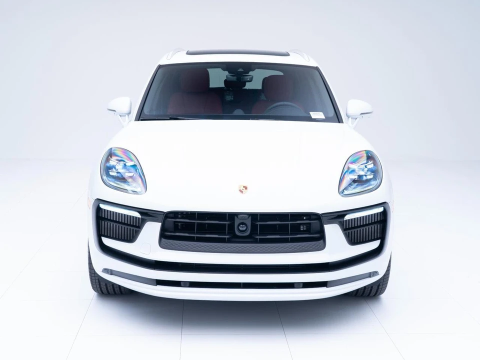 2026 Porsche Macan S - Image 6 of 31