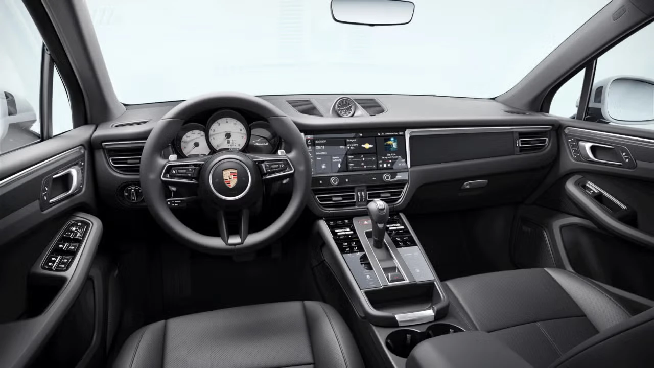 2026 Porsche Macan S - Image 28 of 31