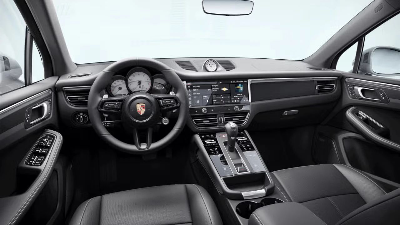 2026 Porsche Macan S - Image 28 of 31