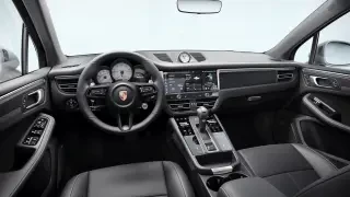 2026 Porsche Macan S - Image 29 of 31