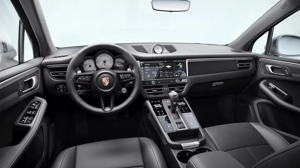 2026 Porsche Macan S - Image 27 of 31