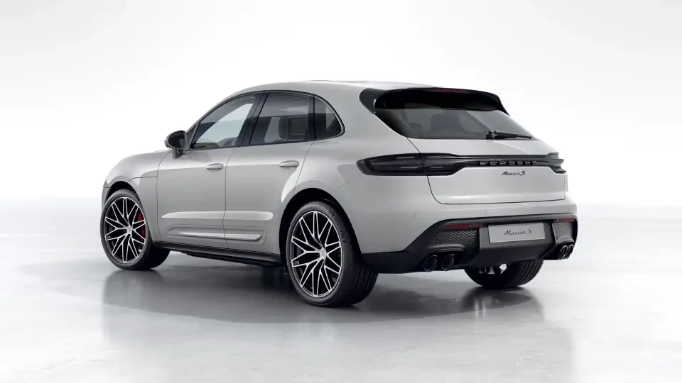 2026 Porsche Macan S - Image 23 of 31
