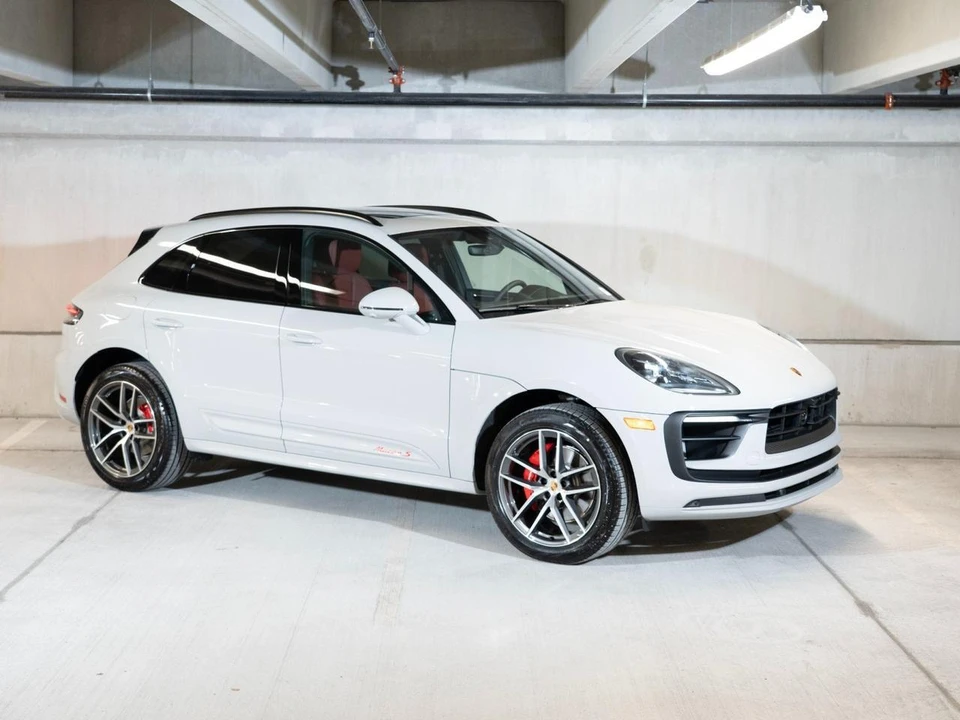 2026 Porsche Macan S - Image 7 of 29
