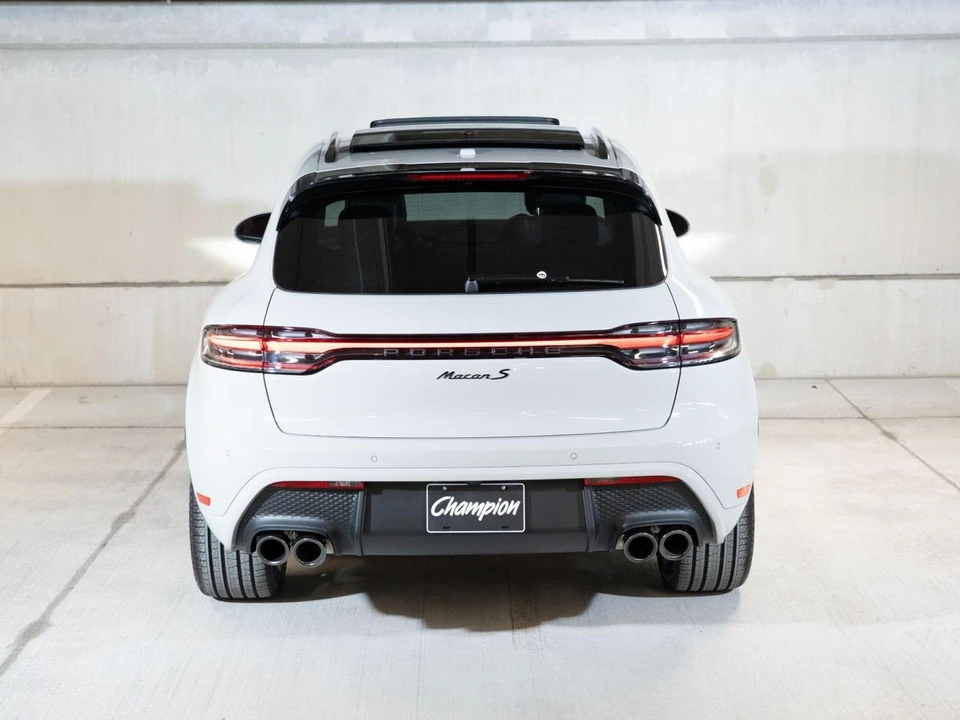 2026 Porsche Macan S - Image 10 of 29