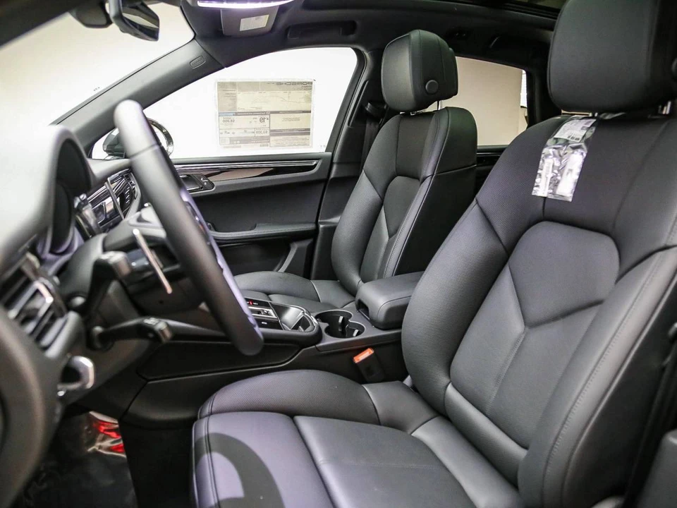2026 Porsche Macan S - Image 5 of 5