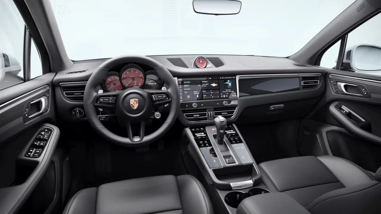 2026 Porsche Macan S - Image 28 of 30