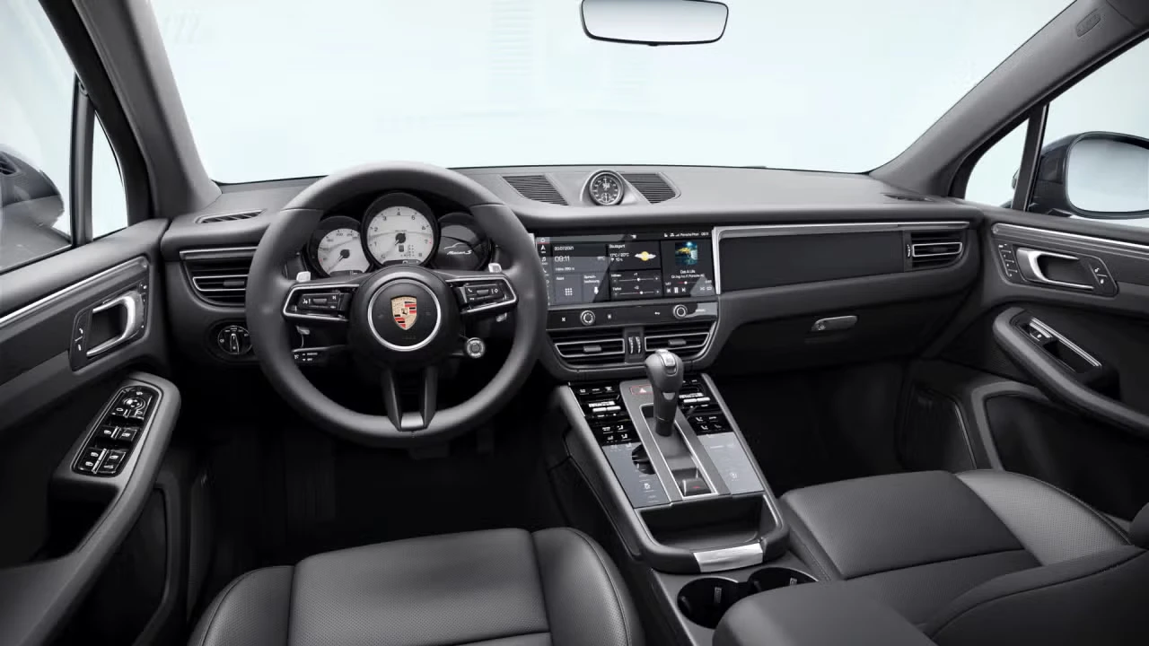 2026 Porsche Macan S - Image 28 of 30