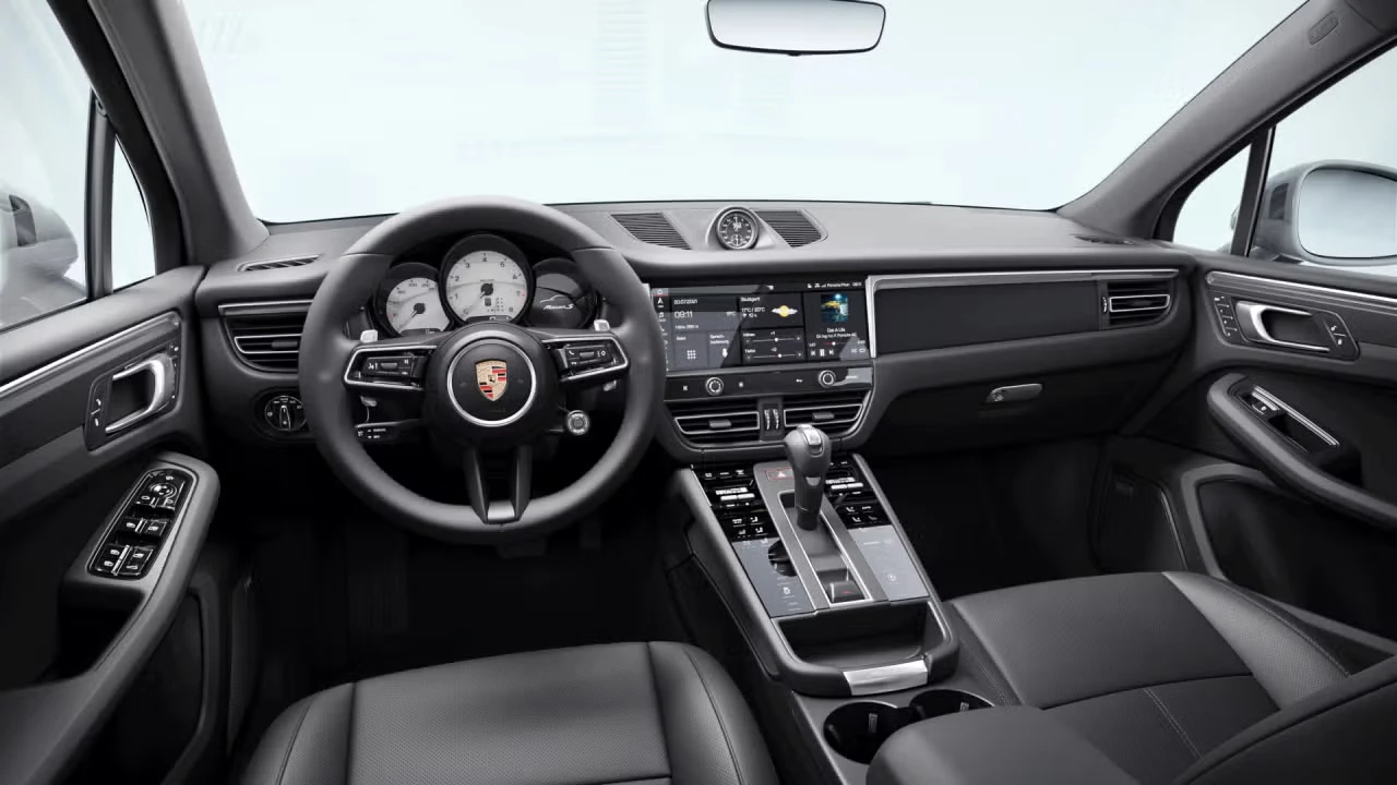 2026 Porsche Macan S - Image 28 of 30