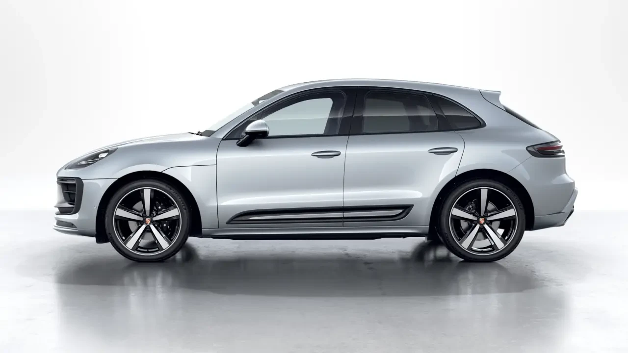 2026 Porsche Macan S - Image 16 of 30